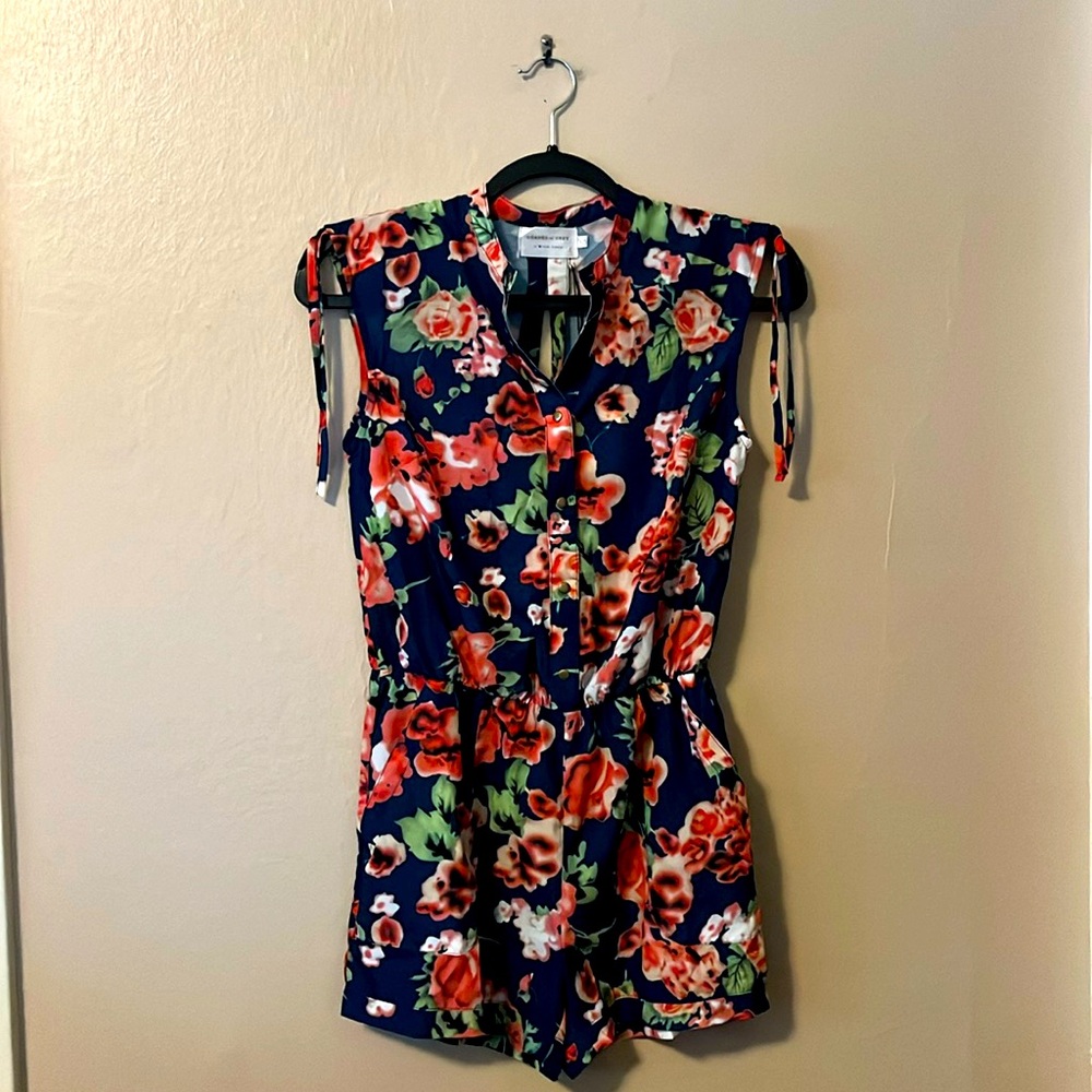 NWT Shades of Grey by Micah Cohen Sleeveless Floral Romper XS